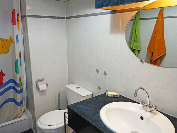 4 persoons Appartement Artimon vanaf €53.62 - Image 11