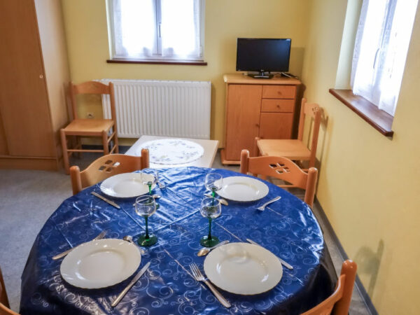 4 persoons Appartement Résidence jaune et rose vanaf €56.07 - Image 3