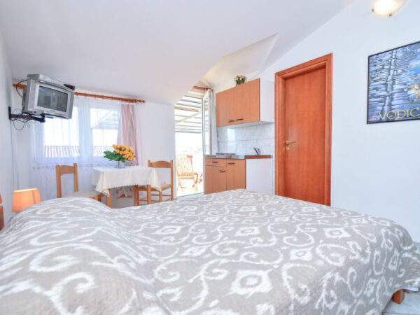 2 persoons Appartement Katica vanaf €24.00 - Image 3