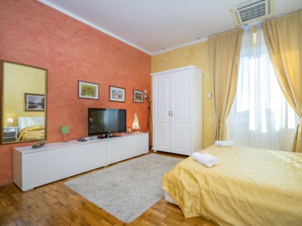 2 persoons Appartement Rossella 2 vanaf €70.30 - Image 2