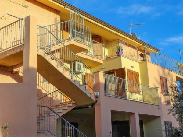 4 persoons Appartement La Caletta vanaf €51.44