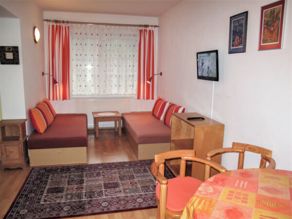 4 persoons Appartement V Borovicích vanaf €50.00 - Image 2