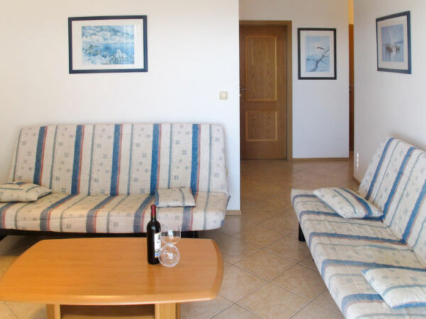 4 persoons Appartement Blazina (LBN100) vanaf €37.30 - Image 4