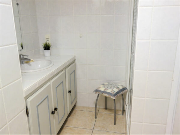 4 persoons Appartement Kafartenea vanaf €85.06 - Image 8