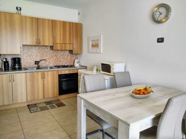 4 persoons Appartement San Vincenzo (GLA190) vanaf €46.62 - Image 6